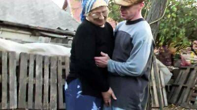 Old Granny Mature seduce to Cheating Fuck by Young Gardener - drtuber.com