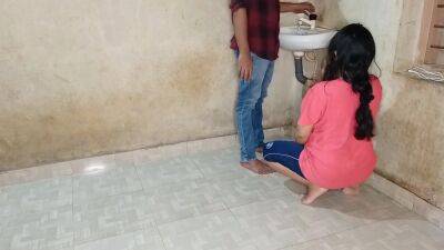 Nepali Bhabhi Best Ever Fucking With Young Plumber In Bathroom! Desi Plumber Sex In Hindi Voice - hclips.com