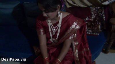 Indian Suhaag Raat Young Desi Wife First Time Sex With Her Husband On Wedding Night - hotmovs.com - India