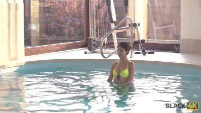 Watch this young ebony teen forget about the pool & take on a massive BBC - sexu.com - Czech Republic