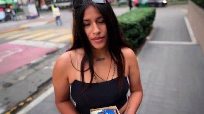 Young Latina Selling Candy Does Her First Porn - drtuber.com - Britain